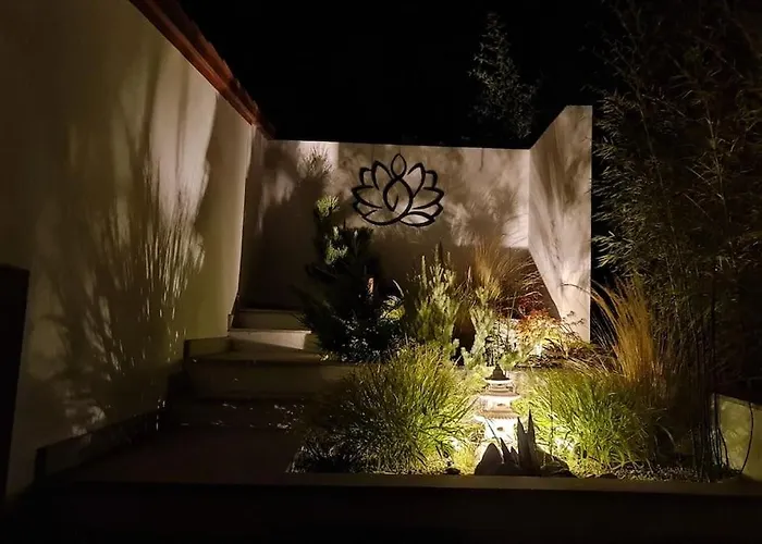 Piscine Balnéothérapie Et Jacuzzi Entièrement Privée Сasa de vacaciones *