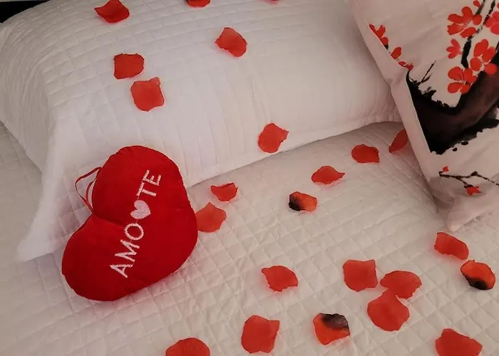 Piscine Balnéothérapie Et Jacuzzi Entièrement Privée Сasa de vacaciones