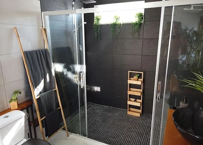 Piscine Balnéothérapie Et Jacuzzi Entièrement Privée Сasa de vacaciones *